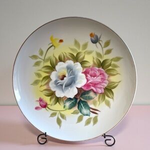 Shafford dinner plate, Kashmir Rose, gold leaf, no chips or cracks, 1950’s
